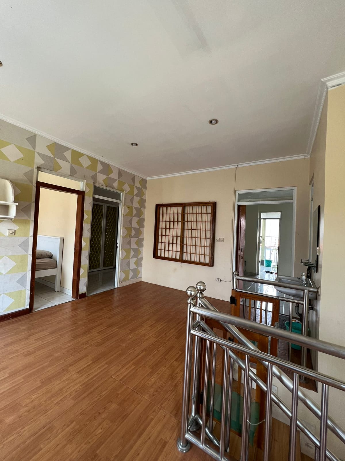 DiSewakan Rumah Full Furnish di Taman Picadilly Lippo Cikarang